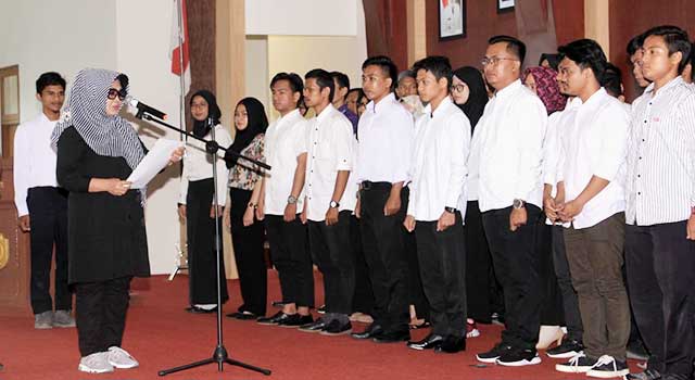Pengurus PRI Dilantik, Neni: Jadilah Pemuda yang Aktif