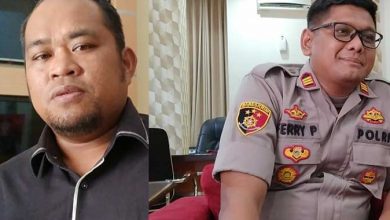 tiga pejabat pemerintah