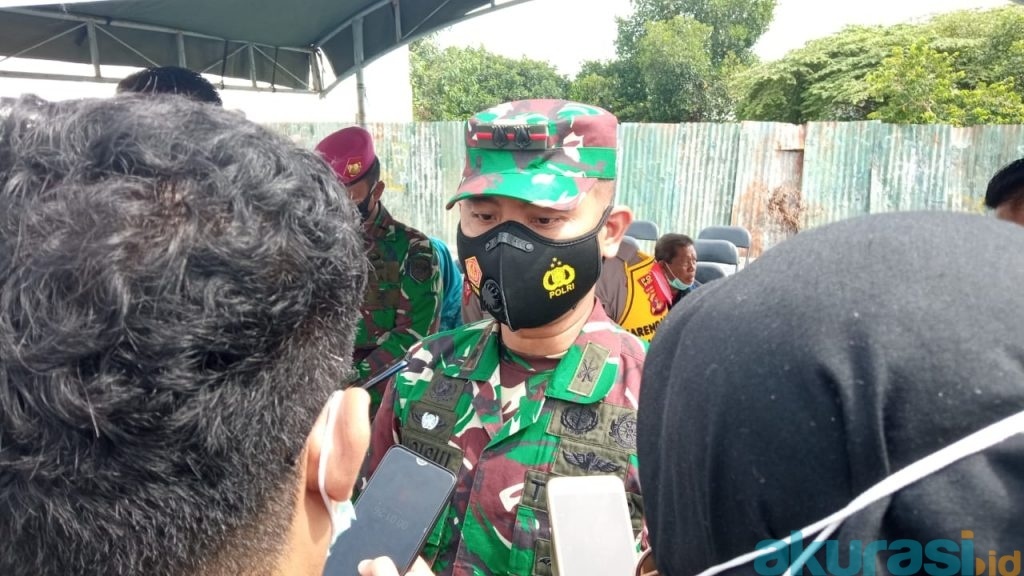 Gereja Bontang Disemprot Disinfektan