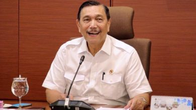 Luhut Tak Mau Indonesia Buru-buru Ubah Status ke Endemi Seperti Negara Lain