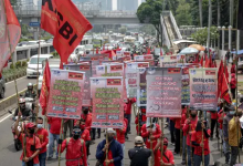 Analisis Mendalam tentang Aksi Perburuhan di 10 Agustus 2023 di Jakarta: Sebab dan Akibat