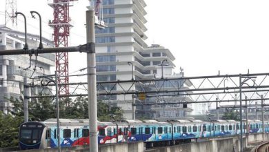 Penyebab Berhentinya Operasional MRT Jakarta Insiden Jatuhnya Besi Konstruksi dari Proyek Pembangunan