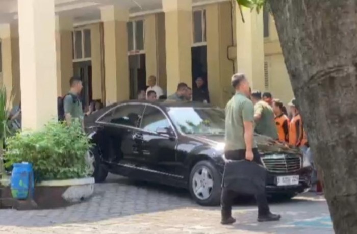 Jokowi Kembali ke Masa Kecil: Napak Tilas di SMPN 1 Solo