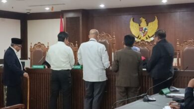 Sidang Gugatan Perdata soal Ijazah SMA Gibran Rakabuming Ditunda, Penggugat Keberatan Kuasa Ganda KPU