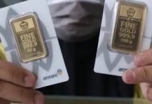 Harga Emas Pegadaian Hari Ini Turun Kompak, Antam, UBS, dan Galeri24